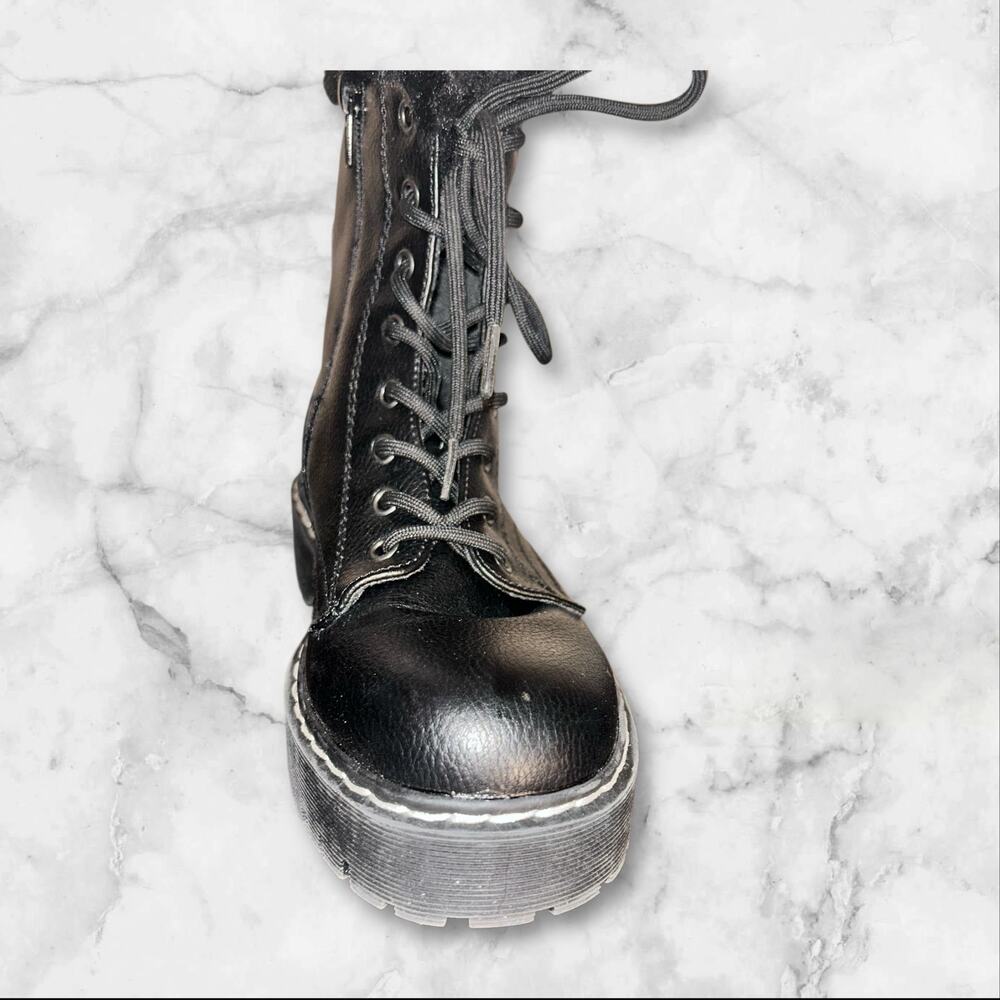 Sincerely Jules Happiness Black Faux Fur Lined Platform Boots Lace Up Zip - Picture 7 of 12